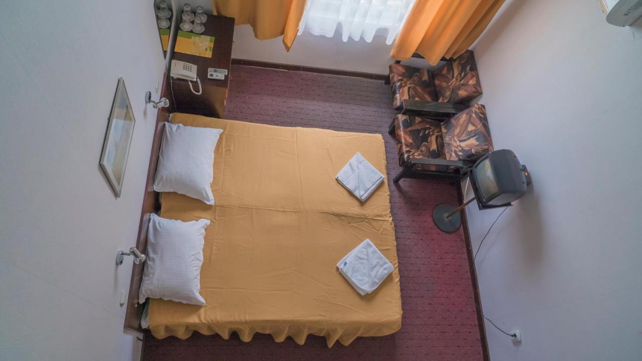 Park Hotel Persey Varna Bagian luar foto