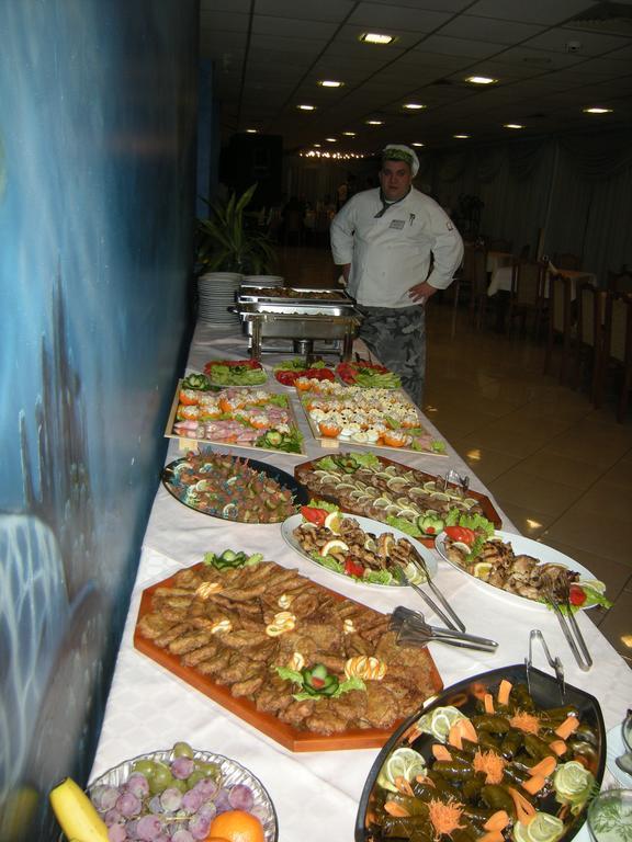 Park Hotel Persey Varna Bagian luar foto
